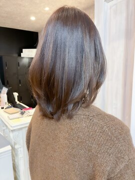 キャアリー(Caary) 福山人気髪質改善ストレートレイヤーカットミディアムヘア美髪夏