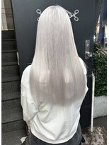 ヤド 原宿(YADO)&nbsp;ホワイトブロンド/ホワイトシルバー/ホワイトカラー