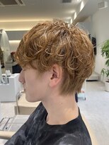 ノラ ウメダ(NORA UMEDA)&nbsp;シャドウパーマ×ショートマッシュ