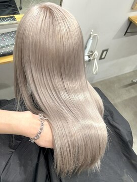リグ 横浜(Lig.) パールベージュアッシュブロンドブリーチダブルカラー横浜横浜駅