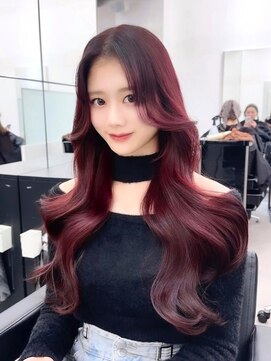 エル バイ アンキシム(elu by AHNKISM) 韓国ワンホンヘア顔まわりカットロングレイヤー