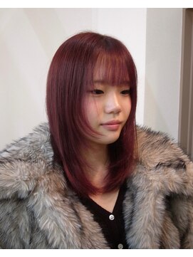 エフ ヘアーアンドリラクゼーション(F. hair & relaxation) レイヤーカット×カシスレッド