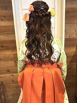 ザブックハンドサロン(The book hand salon)&nbsp;袴×ハーフアップ