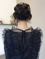 ロージーバイフーガヘアー 元住吉店(Rosy by FUGAhair) 個性派タイトツインアレンジ♪