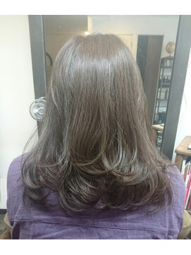 ヘアーズ エピ(hair's epi) セミロング