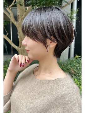 ロンドプロフィール 浦和(Lond profil) Lond.海気　ふんわり　大人丸みショート　ココアベージュ