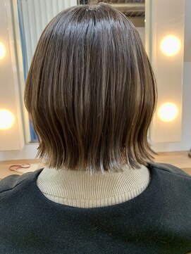 バイエイト 野並店(By Eight) ぱつっとミニボブ