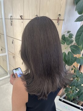 アドラーブル 万代店 (adorable) 10代20代30代大人かわいい艶感アッシュグレージュヨシンモリヘア