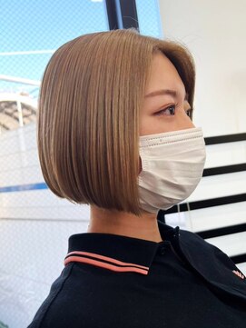 スターズ 柏(STARS) 前下がり　ミニボブ　透明感　艶感　アッシュベージュカラー