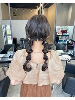 シエンゴールド(CIEN gold) ツイン編みおろしヘアアレンジ☆