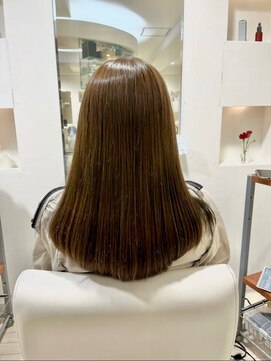 ビーバイシーアッシュエフ(B-by-C A'SHU.F) 質感ストレート