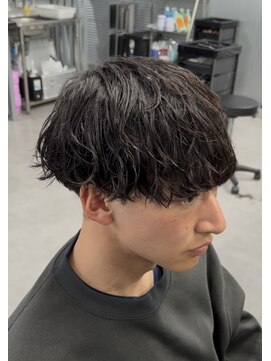 ガオプロデュースバイレボ(gao produced by revo) シャドウパーマ/メンズ/パーマ/眉カット