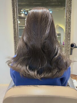 トリア(the tria) 似合わせ/レイヤーカット/グレージュ／ベージュ/髪質改善