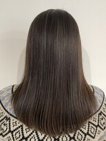 ハロ(Halo)&nbsp;艶髪×ミディアム