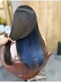 インナーカラーブルーアッシュグレージュケアブリーチ