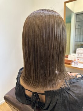 テラスヘア 三条(TERRACEhair) 艶感際立つ大人のオリーブベージュ