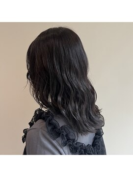 デイリリーバイアメリア 川西店(daylily by Ameria) 透明感カラー