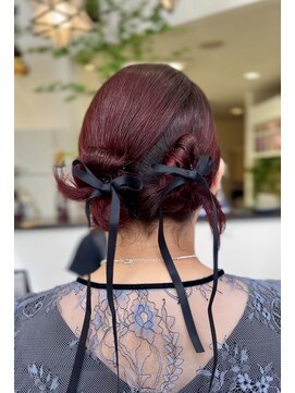 コレットヘア(Colette hair) 【ISHIKAWA】ツインお団子／タイトアレンジ