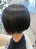 黒髪ショートボブ