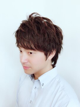 ロイズ(ROISE) ビジネスマンにオススメ 爽やかミディアムカールヘア