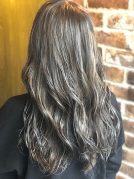 エイミー(Aimee) Aimee透けちゃうグレージュ