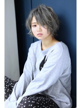 リップス デリコ(LIPS derico) 外国人風アクティブショートボブ