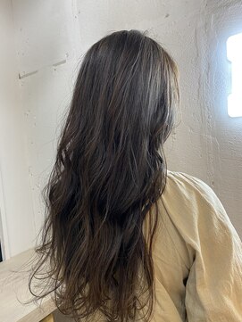 ヘアーワークス ヘルム 渋谷店(HAIR WORKS HELM) [HELM渋谷] イルミナカラー