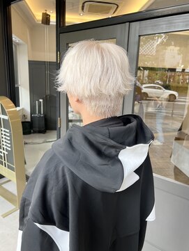 ヘアーアイスカルテット(HAIR ICI QUARTET) 10代20代メンズセンターパート清潔感ビジネス好感度モテ髪