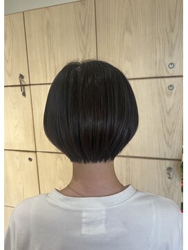 アドラーブル 万代店 (adorable) 大人可愛い小顔前下がりボブ×ナチュラルボブ×ミニボブ20代30代