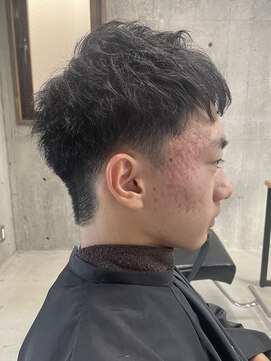 フイ 自由が丘(men's salon Hui) メンズ/アップバング/ツーブロックマッシュ/束感ショート波巻き
