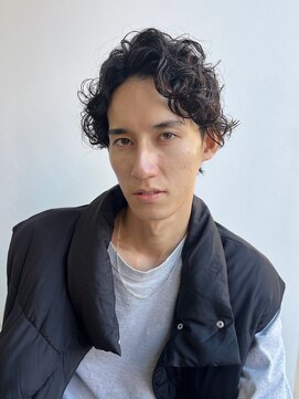 トルネード(TORNADO) メンズパーマショート刈り上げ面長絶壁アップバングK20241129