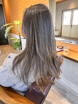 イェル(ELL.) 海外風ロングレイヤー×ハイライト20代30代40代