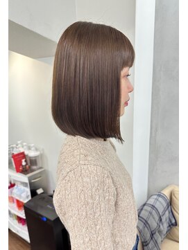 インビテーション(invitation) ストレート　ボブに