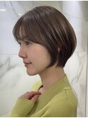 横浜西口切りっぱなしミニボブショートレイヤー前下がり前髪なし