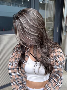 トゥイン 八王子(TWIN) ハイライトデザインカラーフェイスフレーミングレイヤーカット