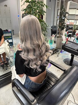 エデン メード(EDeN MAeD) #ダブルカラー#シールエクステ#ローライト