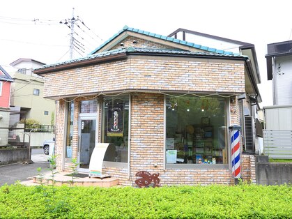 CUT　SHOP　東風の写真