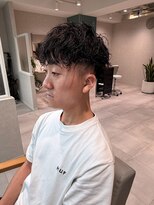 ミーク(meak)&nbsp;波巻きスパイラルパーマ×ハイフェード
