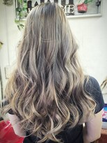 ラティオ 難波Ratio&nbsp;憧れ×抜け感こなれ感UP×外国人風バレイヤージュ