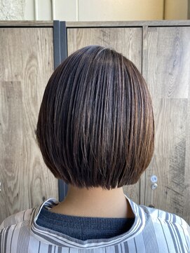 ルーディヘアーブランド(Ludi hair Brand) ナチュラルストレート　隠し3Dカラーをプラス