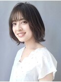 大人可愛い 外はねミディ 【Salon 岡野恵美子】
