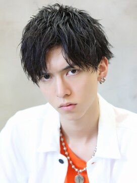 クロト 福岡本店(KUROT) 黒髪ショートマッシュ ツーブロック 刈り上げ