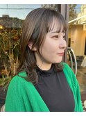 レイヤーミディアムボブ