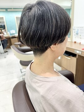 アッシュ 下北沢店(Ash) 刈り上げマッシュショート