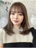 ワンカール顔周りレイヤーミディアムヘアシースルー大人可愛い