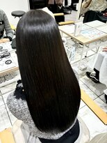 ゼスト フィーノ(ZEST fino) 【ナツミ】透明感グレーのあるブラック!