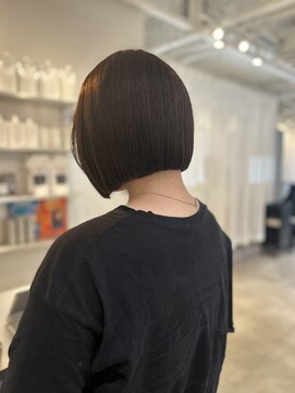 マチルダ(Matilda) 切りっぱなしボブ