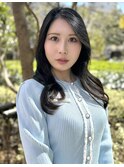 春の大人暗髪くびれミディアムヘア