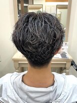 アルターリール(aL ter Rire)&nbsp;フェザーパーマ/サーフカール/刈り上げセンターパート/中村郁未