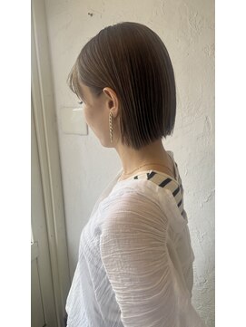 アミティエ(amitie) 切りっぱなしボブ